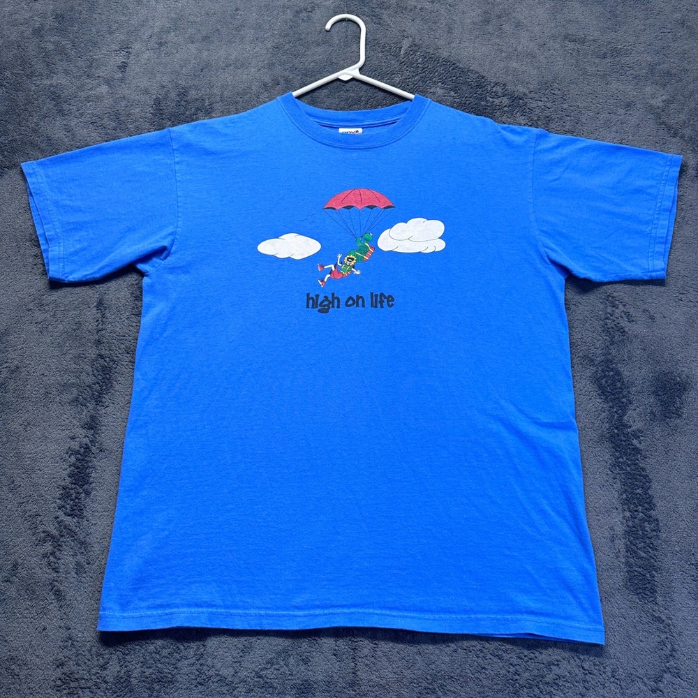 Vintage Anvil Graphic Shirt Mens Large High On Life Parachute Laid Back Life Y2K